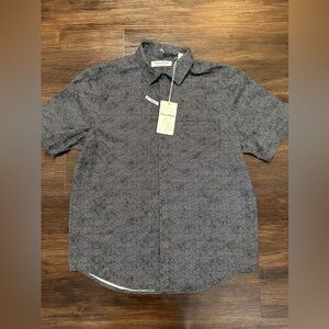 NWT Tommy Bahama Coast Tiles men’s medium stretch button up top